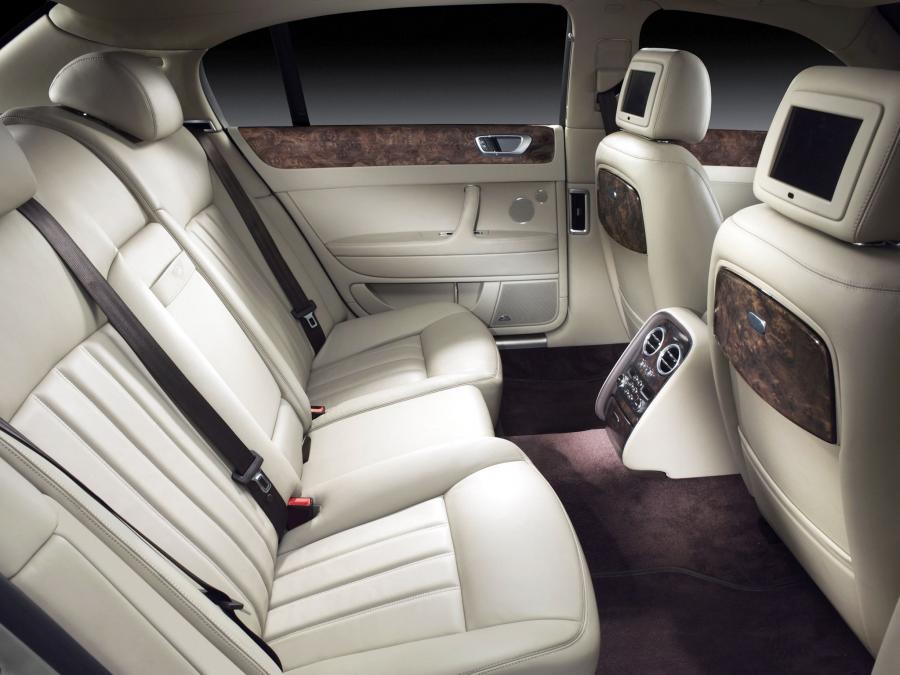  Bentley Continental Flying Spur 2008 года  (фото 15 из 17)